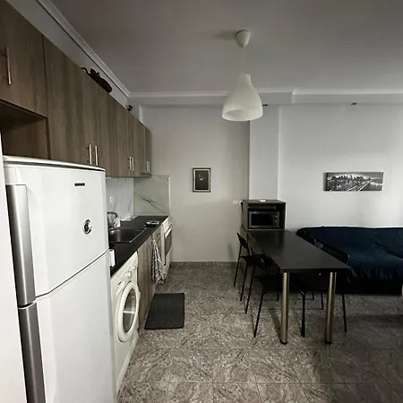 Ideally Situated Apartment. Апартаменты *