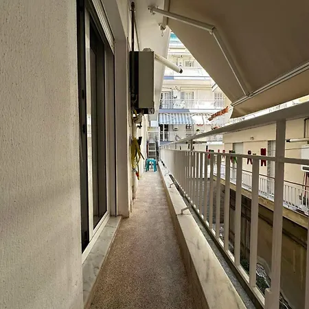 Ideally Situated Apartment.