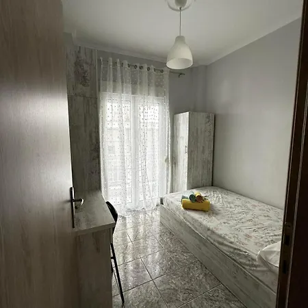 Ideally Situated Apartment. Apartment Thessaloniki